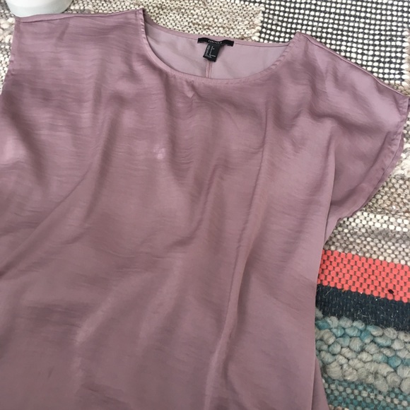 Silky Professional Blouse - Picture 4 of 6